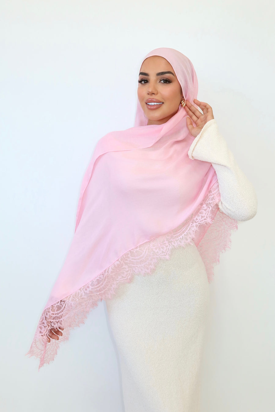 BABY PINK LACE HIJAB
